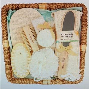 NEW Bath & Spa Gift Set
